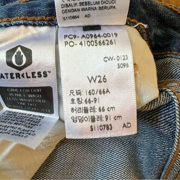 NWOT Levi’s Low Pro Straight Jeans Size 26 - Picture 11 of 11